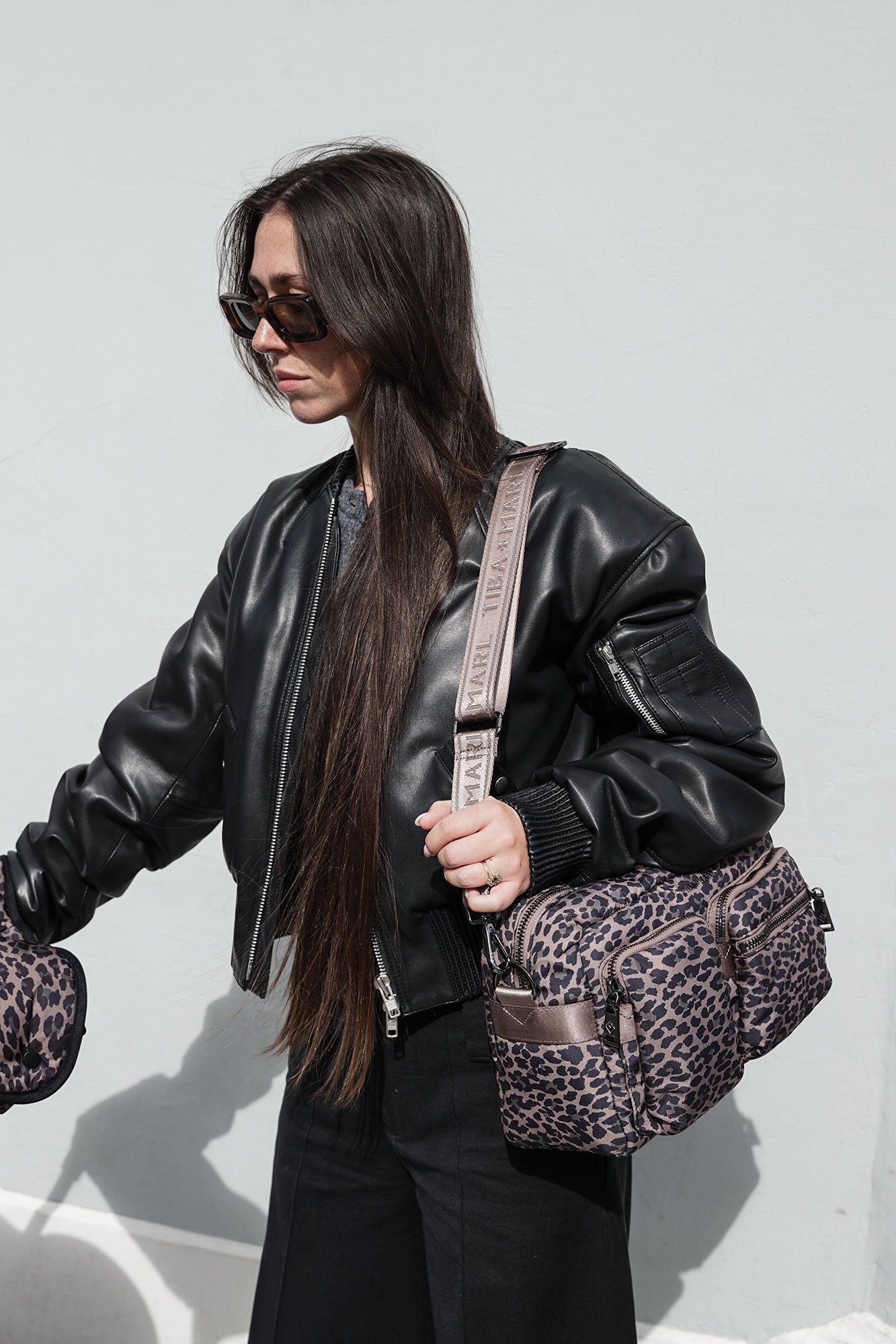 Axel Buggy Organiser / Changing Bag Brown Tonal Leopard - Edie And I