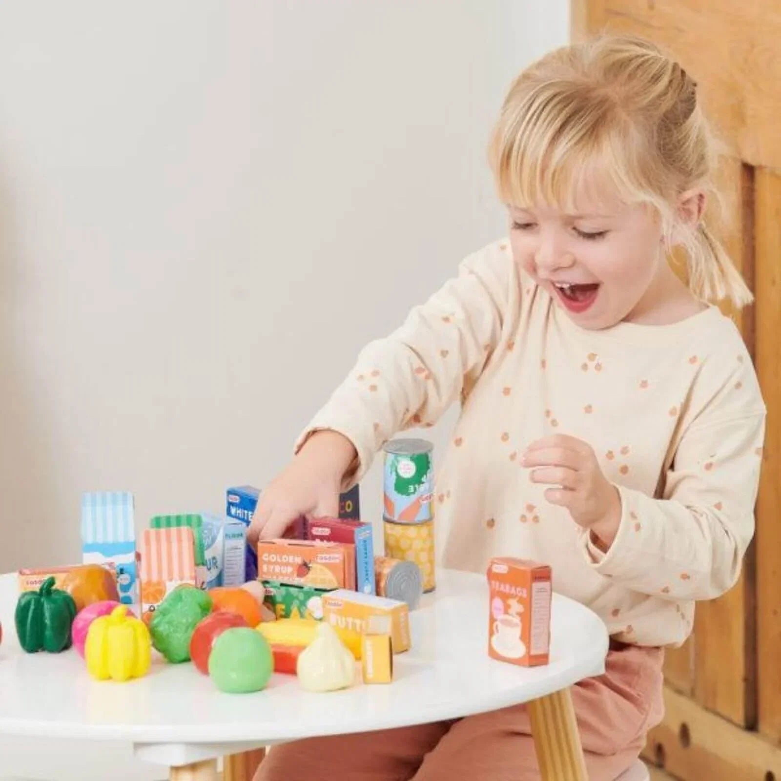 Casdon Grocery Set - Edie And I