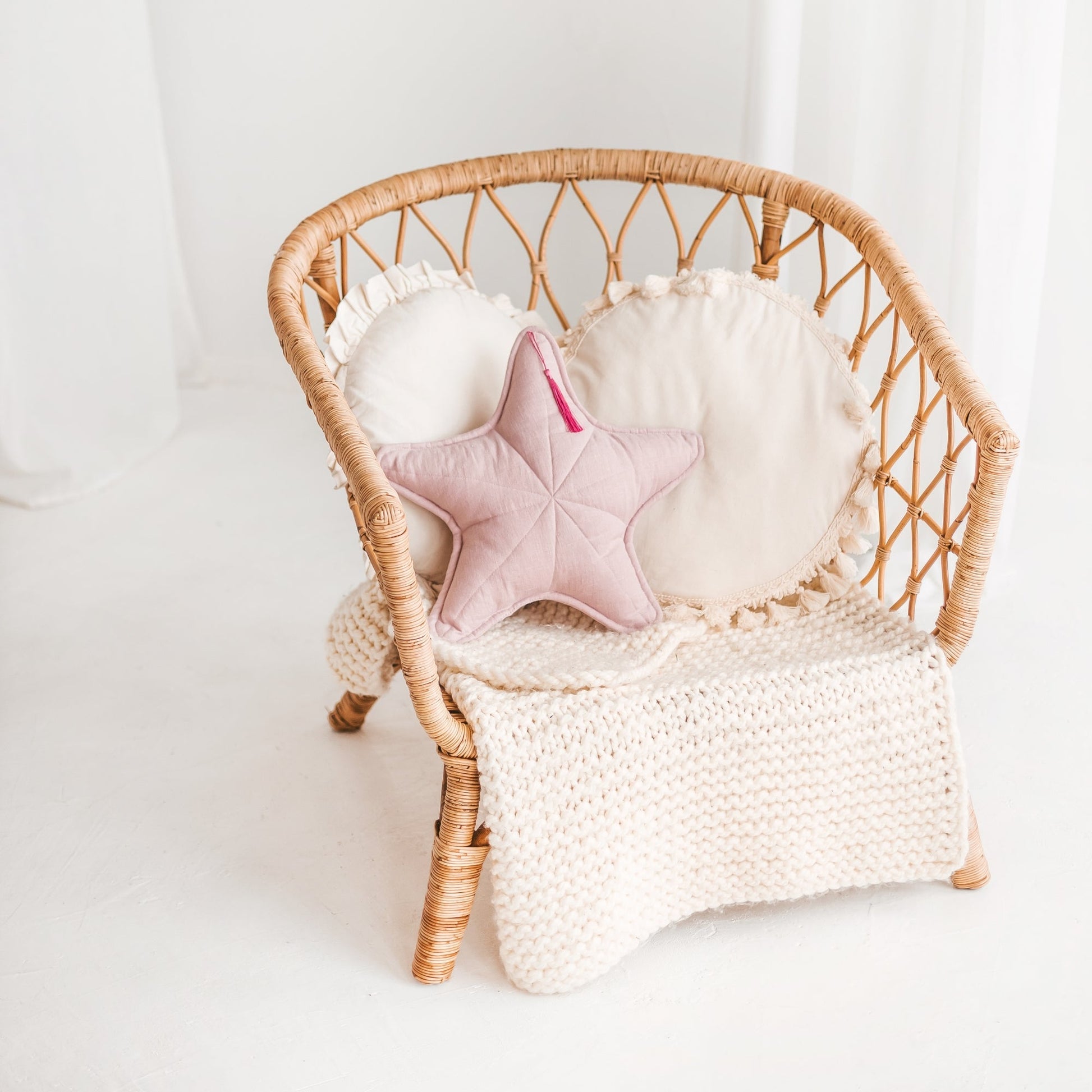 MINICAMP Linen Sea Star Pillow – Pink Throw Pillow for Coastal & Beach Decor - Edie And I